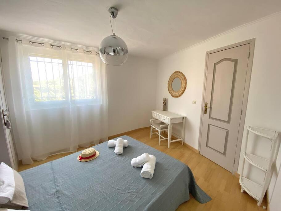 A Louer Haut De Villa 4 Pieces A Sainte-Maxime Golfe De St-Tropez Екстер'єр фото